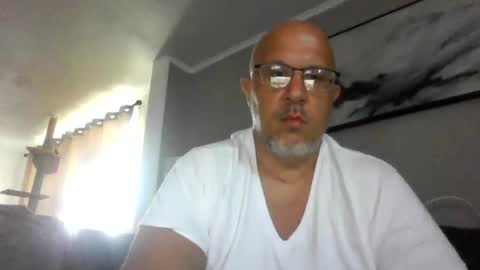 Snapshot of jr1871 chatting on 07-08-26, 11:15 jr1871 online show from 07-08-26, 11:15