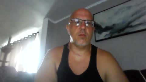 Snapshot of jr1871 chatting on 07-10-26, 11:13 jr1871 online show from 07-10-26, 11:13
