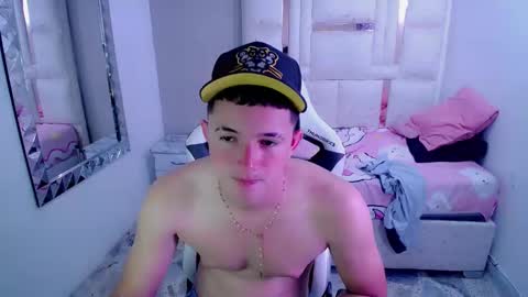 N I N O online show from 03-11-25, 01:01