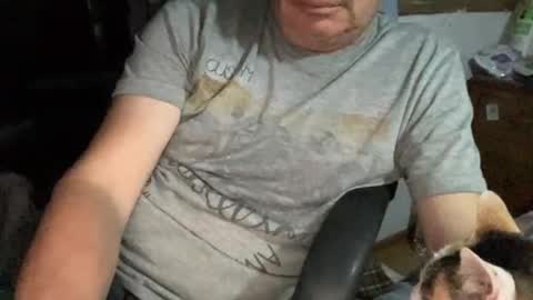 Snapshot of jraiven chatting on 01-26-25, 05:45 Soy Rai online show from 01-26-25, 05:45