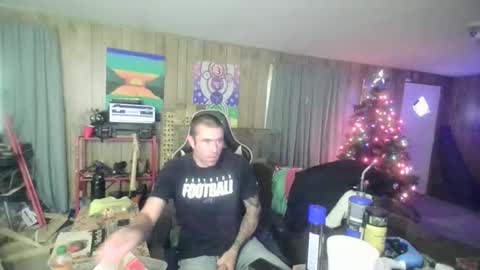 jrizzle1111 online show from 12-04-25, 09:12