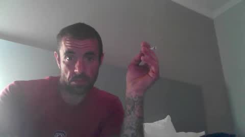 Snapshot of jrizzle1111 chatting on 04-10-26, 04:06 jrizzle1111 online show from 04-10-26, 04:06