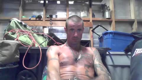 jrizzle1111 online show from 08-02-26, 02:32