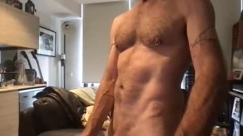 jrocket2 online show from 11-03-25, 05:42