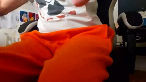 ju537705 online show from 10-16-25, 04:57