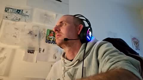 ju537705 online show from 04-23-26, 07:30