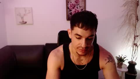 Snapshot of juan023_ chatting on 06-05-26, 03:13 Juan online show from 06-05-26, 03:13