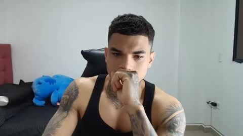 juan_gomez_1 online show from 12-02-25, 11:45