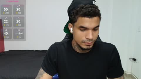 juan_gomez_1 online show from 04-08-26, 08:58