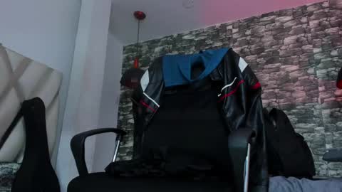 juan_jsmith online show from 02-22-25, 04:19