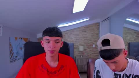 JuanSteven online show from 03-05-25, 07:38