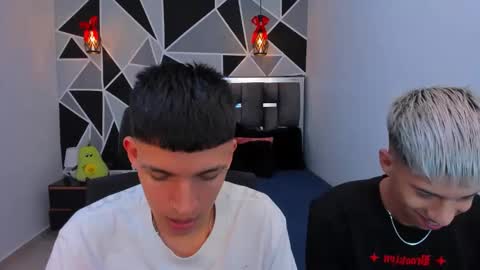 JuanSteven online show from 04-25-26, 02:36