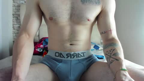 JUAN online show from 01-17-25, 01:35