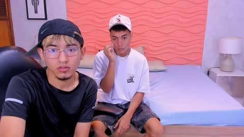 juan_saul1 online show from 04-09-26, 09:31