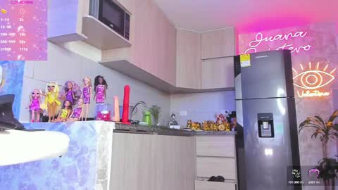 JUANA VALENTINA QUINTERO independent model  ONLY FANS --- Juanaquintero online show from 01-31-25, 08:54