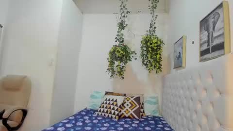 juana_naranjo online show from 06-24-26, 03:16