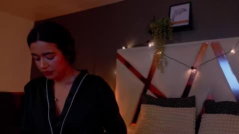 J U A N A  online show from 11-29-25, 02:47