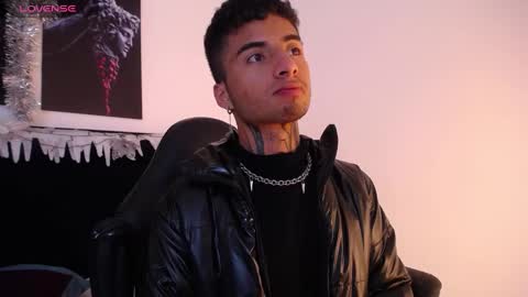 juancamilo66_ online show from 12-23-24, 03:07