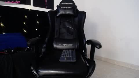 juancamilo66_ online show from 02-08-25, 04:04