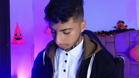 juancamilo66_ online show from 10-28-25, 02:59