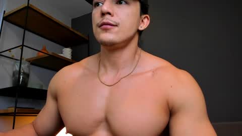 Snapshot of juandres007 chatting on 06-25-26, 11:09 JUANDRES online show from 06-25-26, 11:09