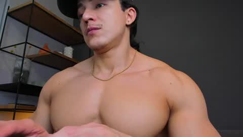 Snapshot of juandres007 chatting on 07-15-26, 02:39 JUANDRES online show from 07-15-26, 02:39