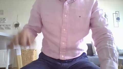juanearth1 online show from 05-11-26, 09:34
