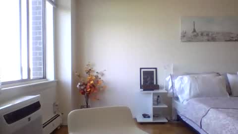 juanearth1 online show from 06-01-26, 09:49