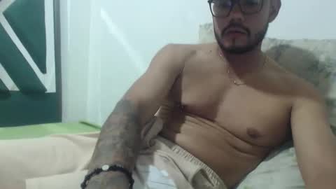 juanfe_style online show from 03-11-26, 12:16