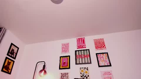 juanitaaa_ online show from 07-02-26, 03:23