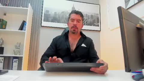Juan k online show from 07-31-26, 04:34