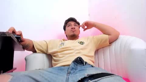 JUAN  online show from 06-18-26, 03:27