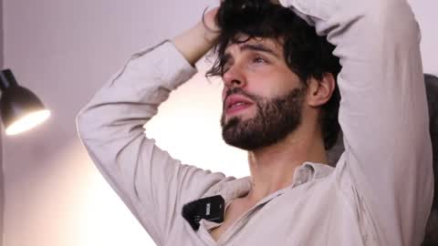 Snapshot of juanmilano chatting on 05-23-26, 04:50 juanmilano online show from 05-23-26, 04:50