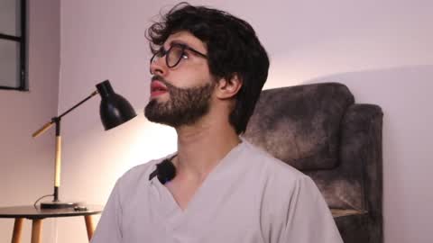 Snapshot of juanmilano chatting on 05-26-26, 12:56 juanmilano online show from 05-26-26, 12:56