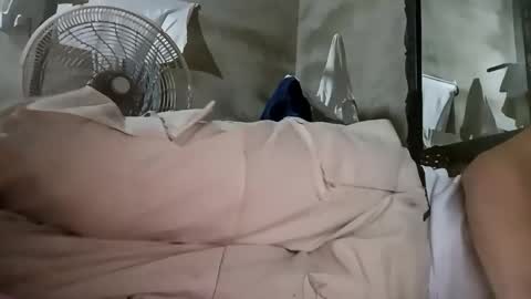 Snapshot of juansex741 chatting on 02-17-25, 05:14 juansex741 online show from 02-17-25, 05:14