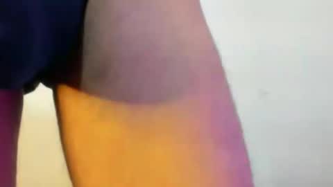 juansuarez204 online show from 10-12-25, 09:47