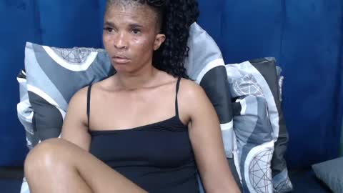 Snapshot of jucylipsebony chatting on 06-14-26, 09:22 jucylipsebony online show from 06-14-26, 09:22