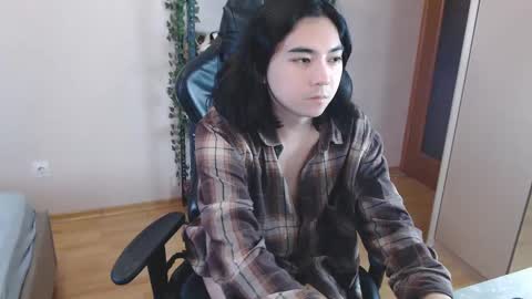 Aoi online show from 02-24-25, 02:04