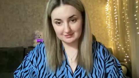 JudeValenti online show from 12-17-25, 05:52