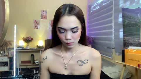 EloiseMoree online show from 02-07-25, 04:16