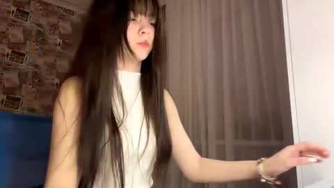 Mila online show from 12-20-25, 02:13