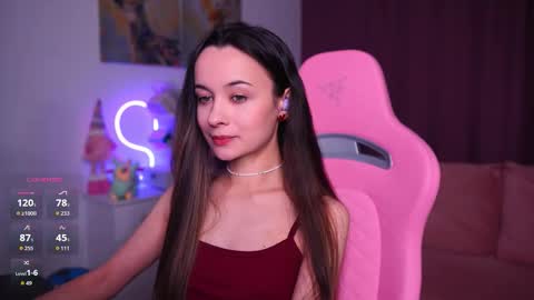 Snapshot of juicy___angel chatting on 02-04-26, 02:01 Angelina online show from 02-04-26, 02:01