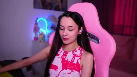 Snapshot of juicy___angel chatting on 05-24-26, 03:17 Angelina online show from 05-24-26, 03:17
