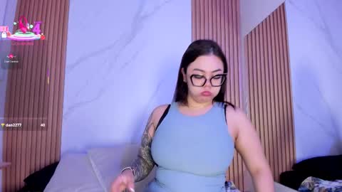 Snapshot of juicy_led_ chatting on 10-02-25, 11:17 Juicy online show from 10-02-25, 11:17