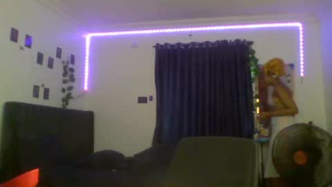 Emily online show from 12-02-25, 04:46