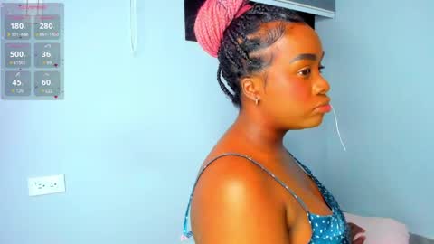 Snapshot of juicy_sky chatting on 04-28-26, 04:39 Your Paradise online show from 04-28-26, 04:39
