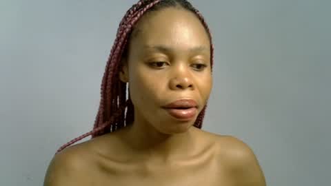 Snapshot of juicy_slut0 chatting on 06-23-26, 07:56 Champaign online show from 06-23-26, 07:56