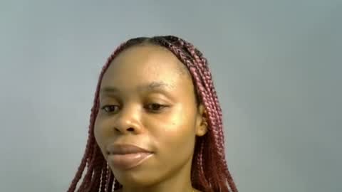 Snapshot of juicy_slut0 chatting on 06-30-26, 12:22 Champaign online show from 06-30-26, 12:22