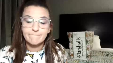 juicygodess online show from 11-04-25, 06:12