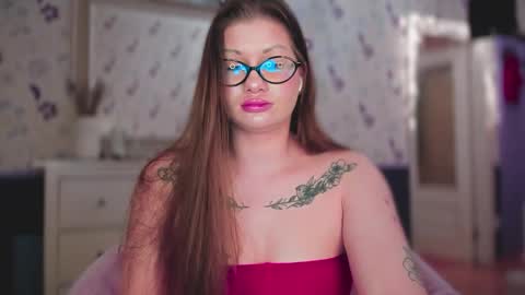 Elena online show from 10-30-25, 07:36